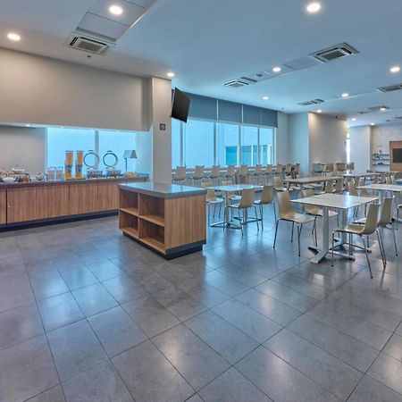 City Express By Marriott Ciudad De Mexico La Villa Exterior photo